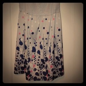 Super cute little sun dress